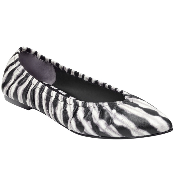 NEW SIGERSON MORRISON Lahela Ruched Ballet Flats Black and White - Picture 1 of 7